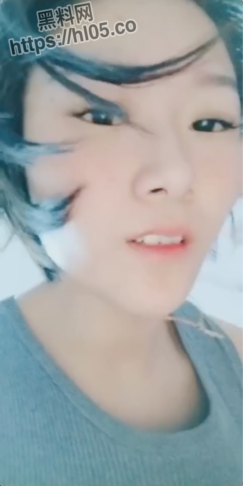828X1654