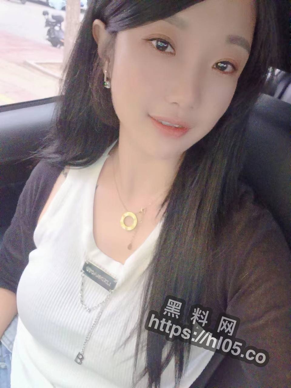 960X1280