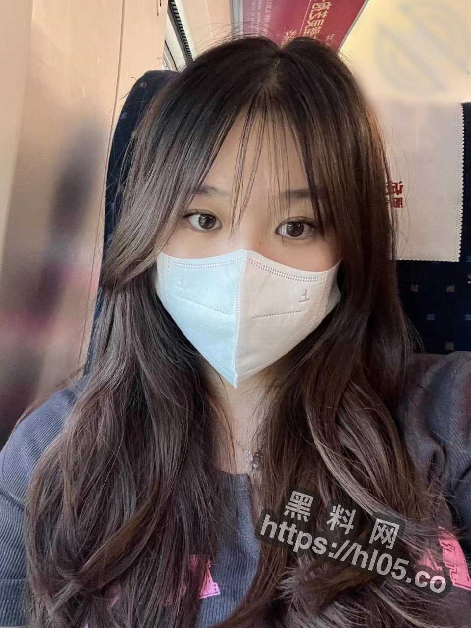 960X1280