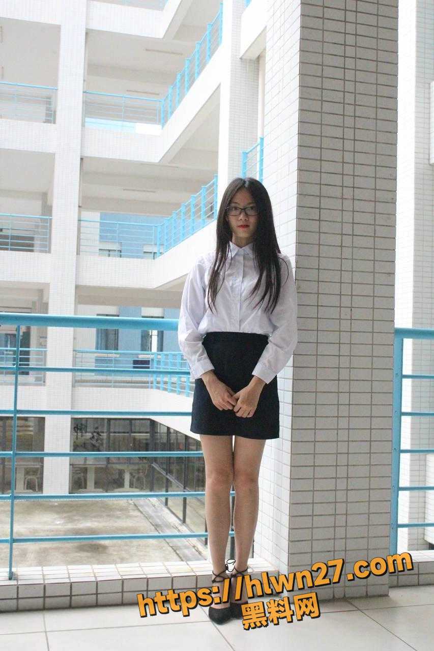 853X1280